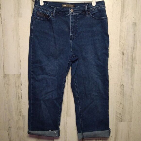 Levi's Perfectly Slimming 512 Cutoff Raw Hem Size 14 31x25 - Picture 1 of 9